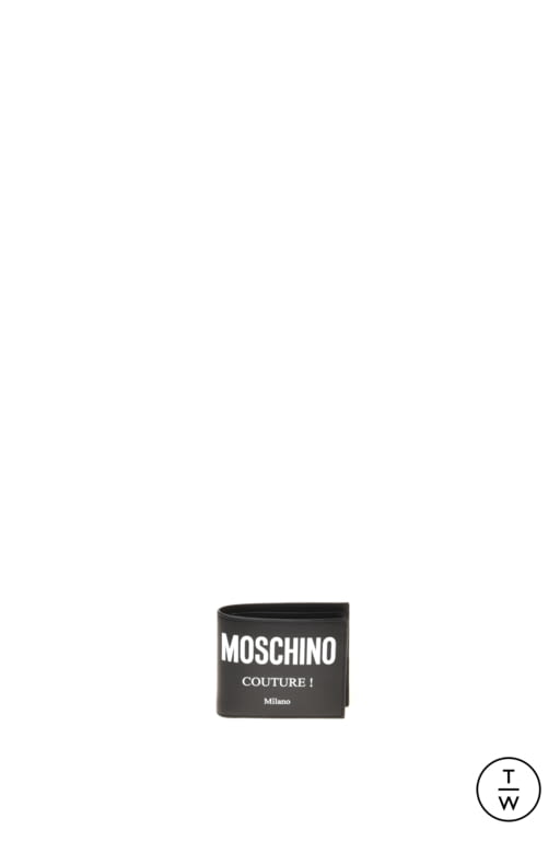 FW21 Moschino Look 103