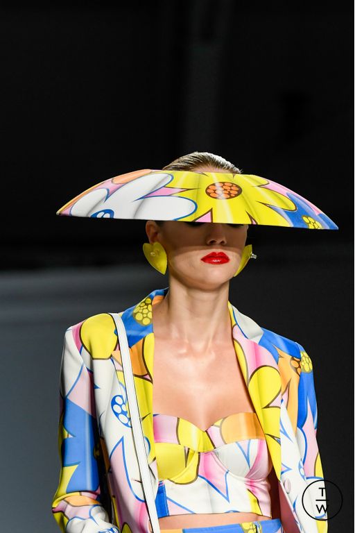 SS23 Moschino Look 34
