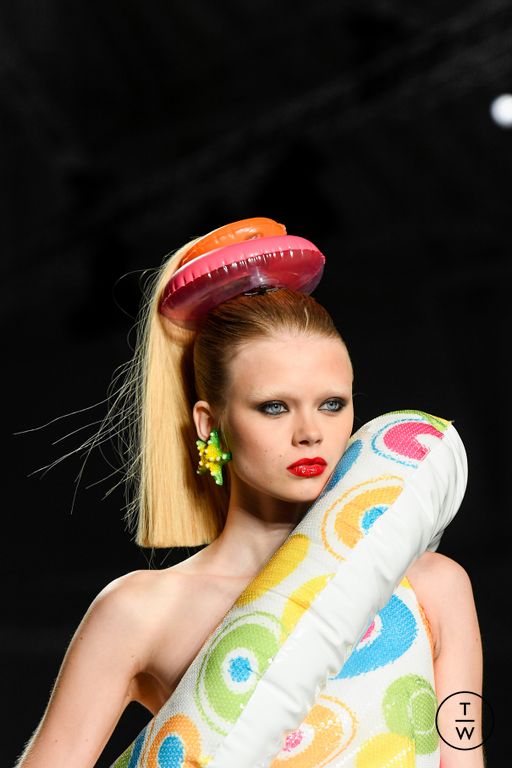 SS23 Moschino Look 36