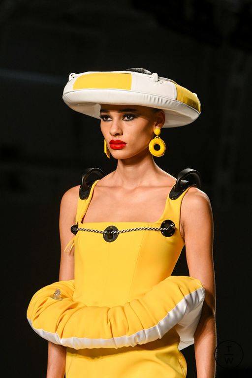SS23 Moschino Look 44