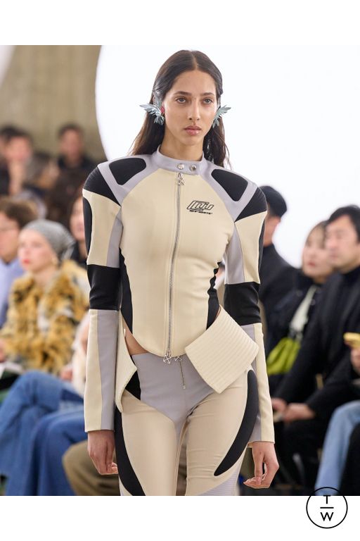 FW25 Off-White Look 3