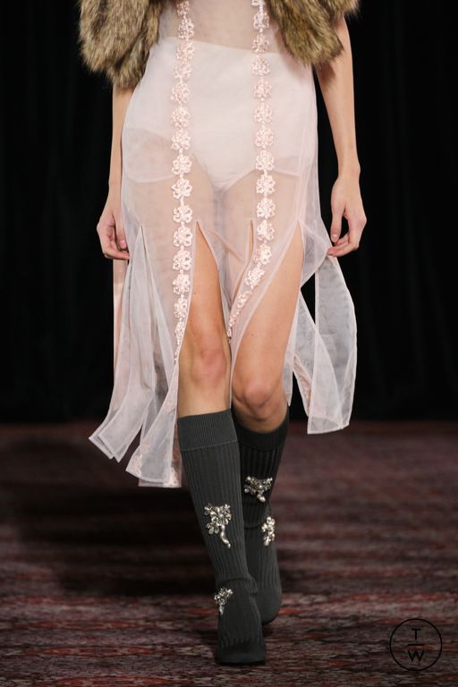 FW25 Simone Rocha Look 29