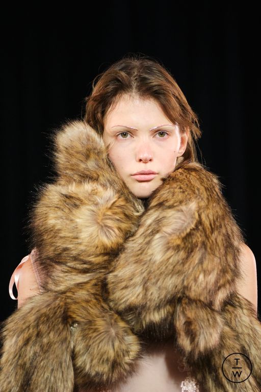 FW25 Simone Rocha Look 30