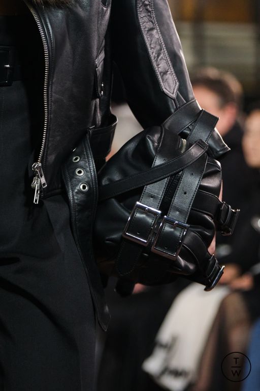 FW25 Simone Rocha Look 36