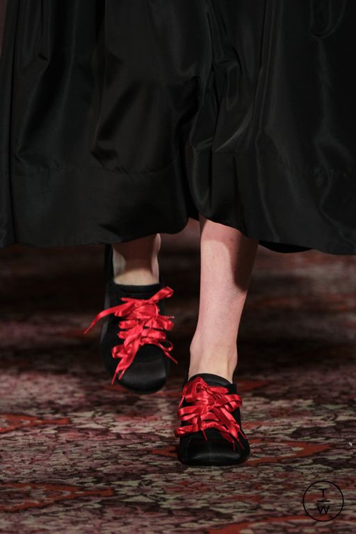 FW25 Simone Rocha Look 37