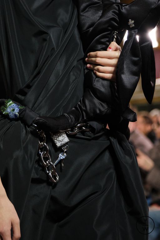 FW25 Simone Rocha Look 40