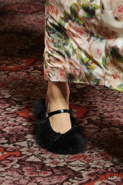 FW25 Simone Rocha Look 97