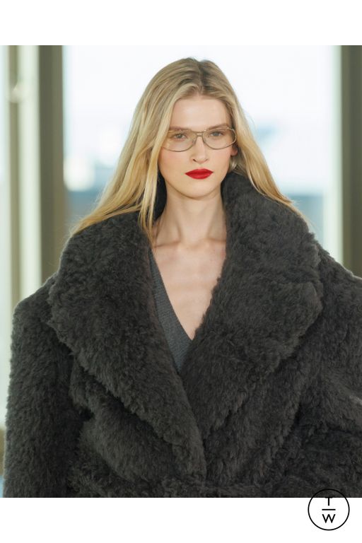 FW25 Stella McCartney Look 17