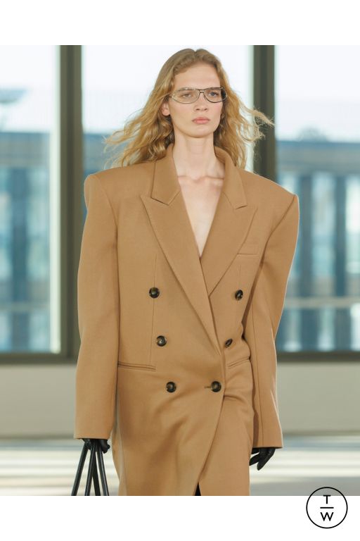 FW25 Stella McCartney Look 19