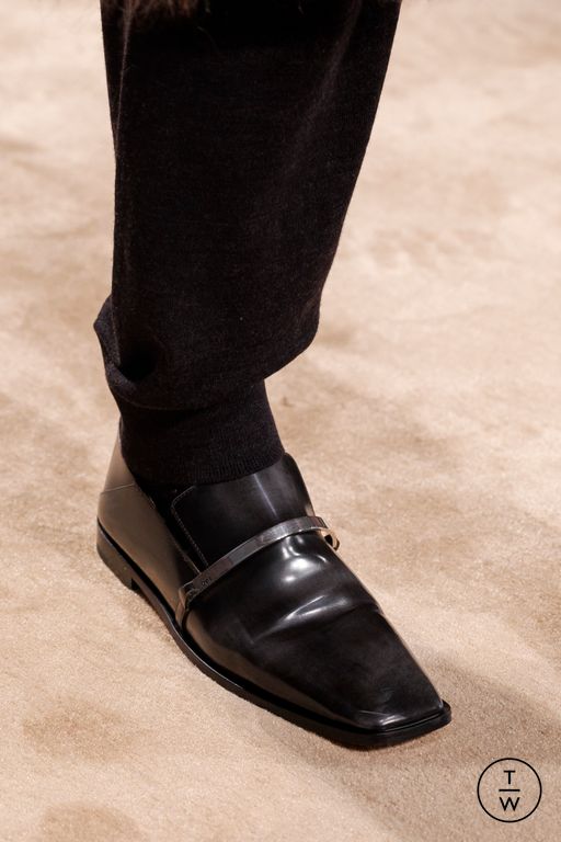 FW25 Tod's Look 46