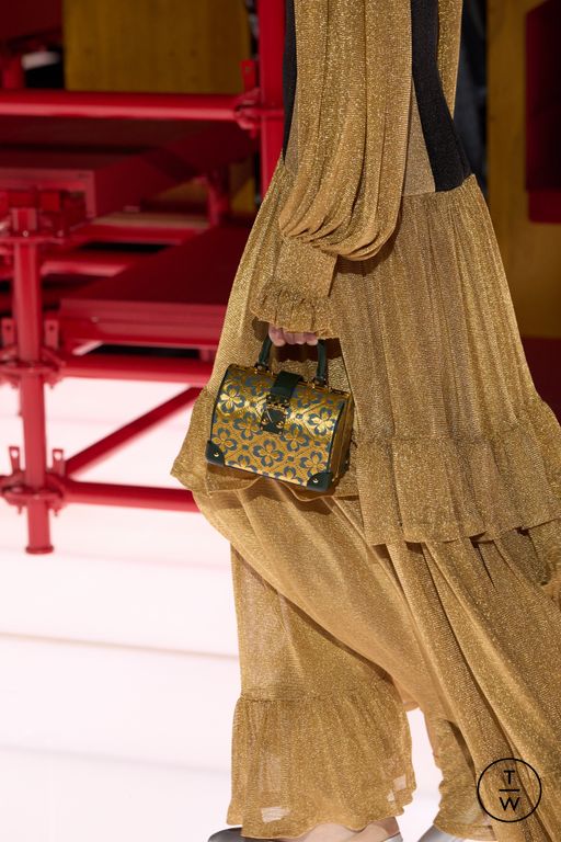 RS 26 Louis Vuitton Look 27