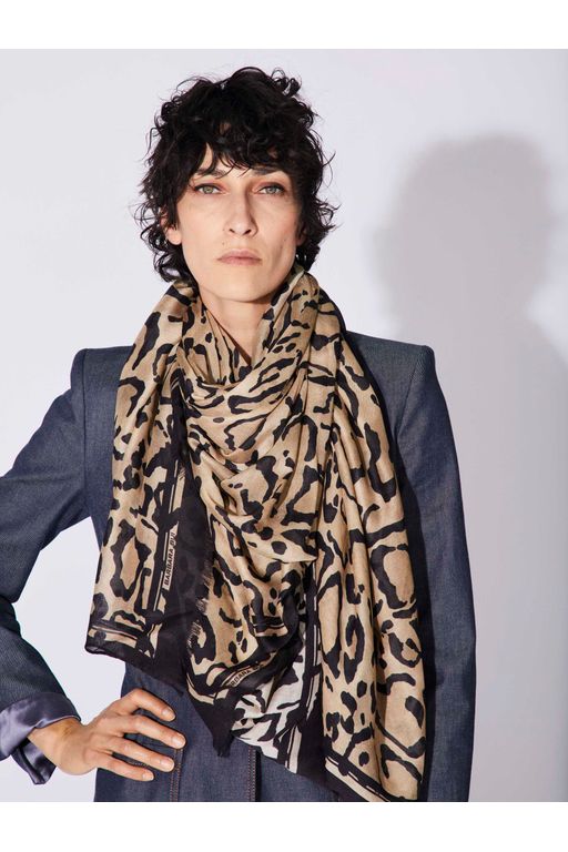 Barbara Bui - Spring/Summer 2024 - womenswear accessories - Look 1