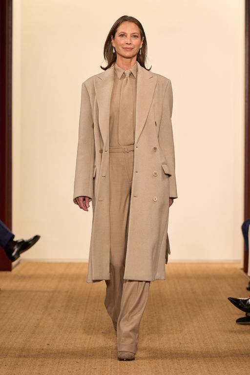Ralph Lauren - Fall/Winter 2024 - womenswear - Look 1
