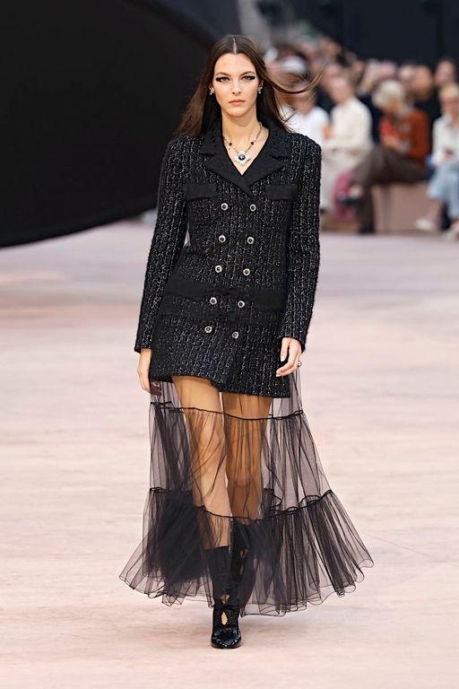 Chanel - Fall/Winter 2025 - womenswear