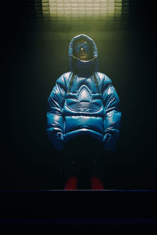 Moncler - Fall/Winter 2023 - womenswear - Look 1