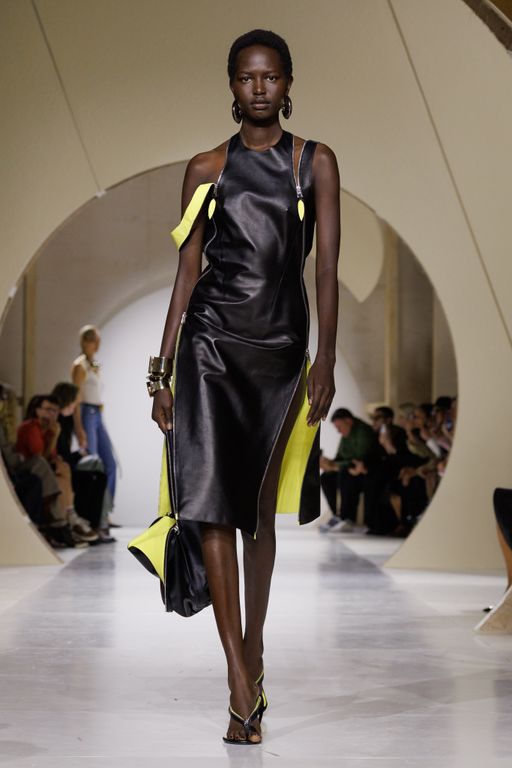 Givenchy - Spring/Summer 2027 - womenswear