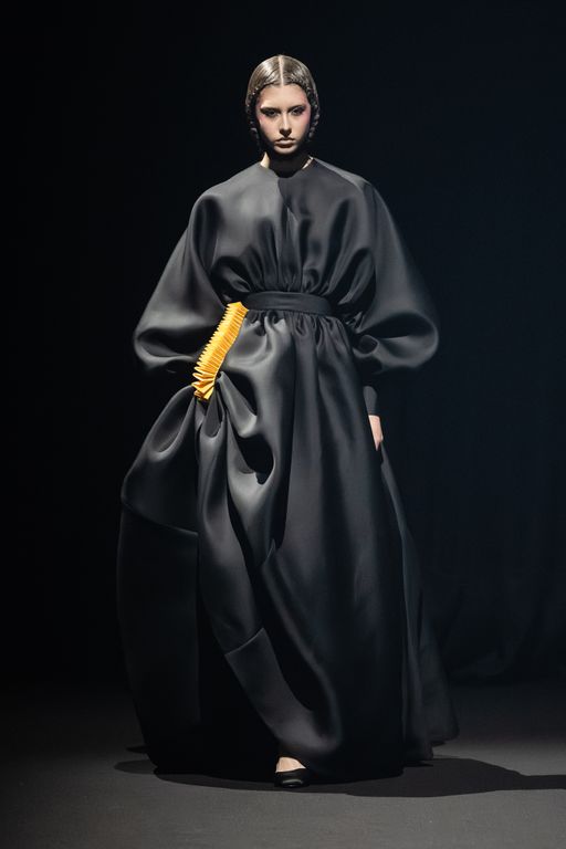 Viktor & Rolf - Spring/Summer 2026 - couture