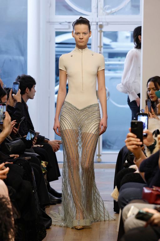 Peet Dullaert - Spring-Summer 2025 - couture