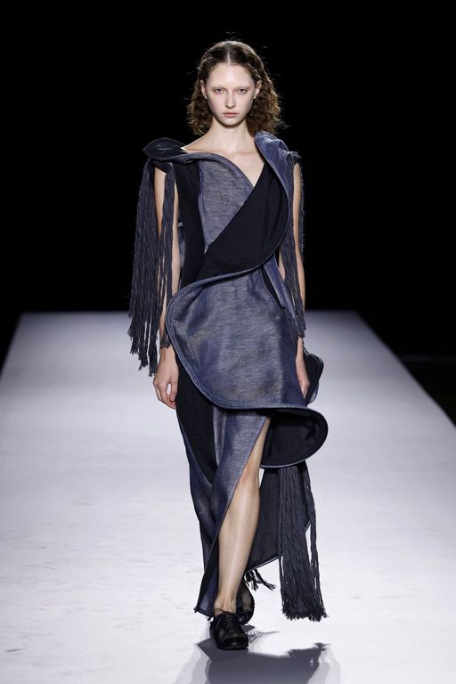 Yohji Yamamoto - Spring/Summer 2027 - womenswear
