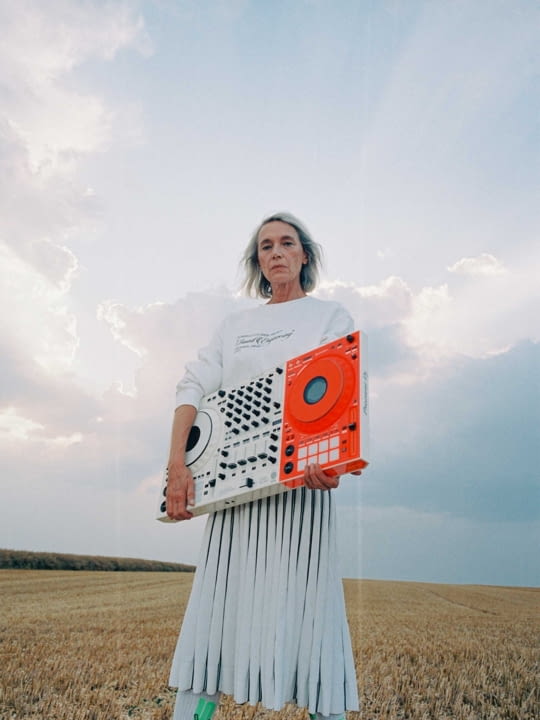 PIONEER DJ c/o OFF-WHITE™ LAUNCHES FIRST TIME COLLABORATION