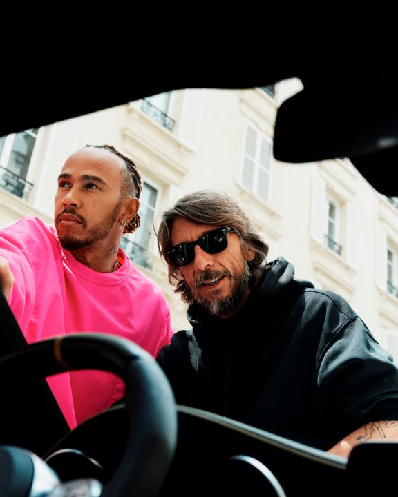 VALENTINO PINK PP COLLECTION ADVERTISING CAMPAIGN