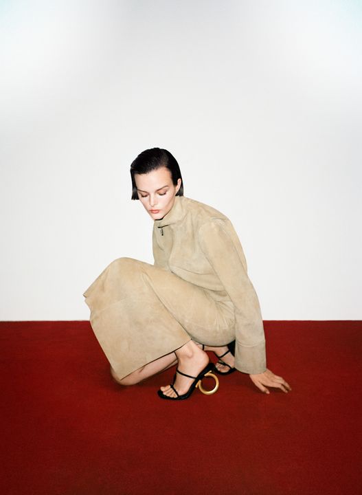 FERRAGAMO PRESENTS ELINA SANDA illustration 2