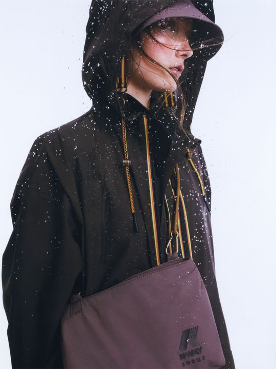 SOEUR AND K-WAY® JOIN FORCES TO CREATE A RAINWEAR COLLECTION illustration 1
