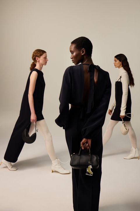 Cocooning On Ice Longchamp Spring 2026 illustration 2
