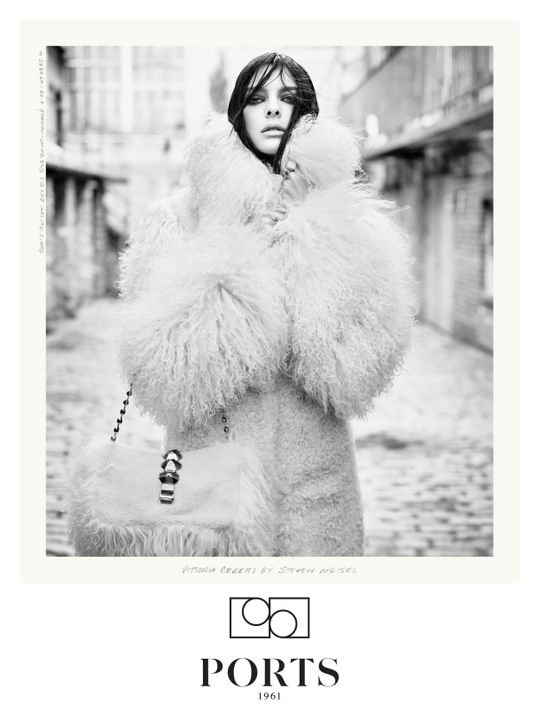 Bella, Vittoria & Friends | PORTS 1961 FW22 campaign illustration 3
