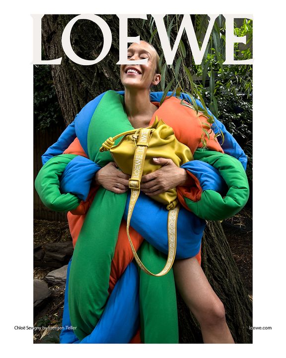 LOEWE LAUNCHES SS23 PRECOLLECTION CAMPAIGN BY JUERGEN TELLER illustration 2