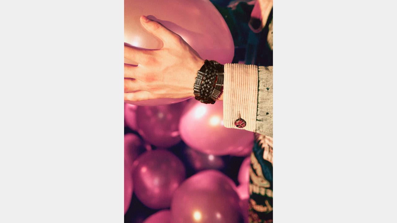 Gucci announces its new Gift Giving campaign for the holiday season illustration 5