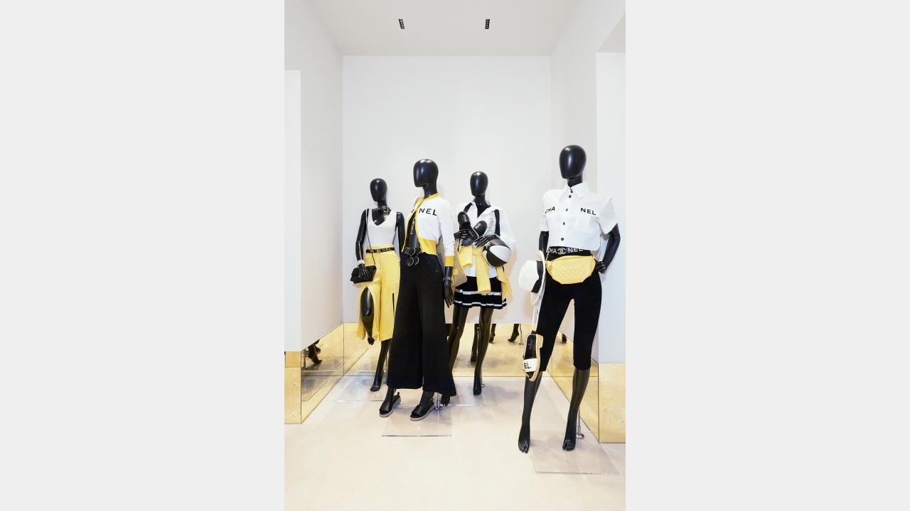 CHANEL IN SAINT-TROPEZ illustration 5