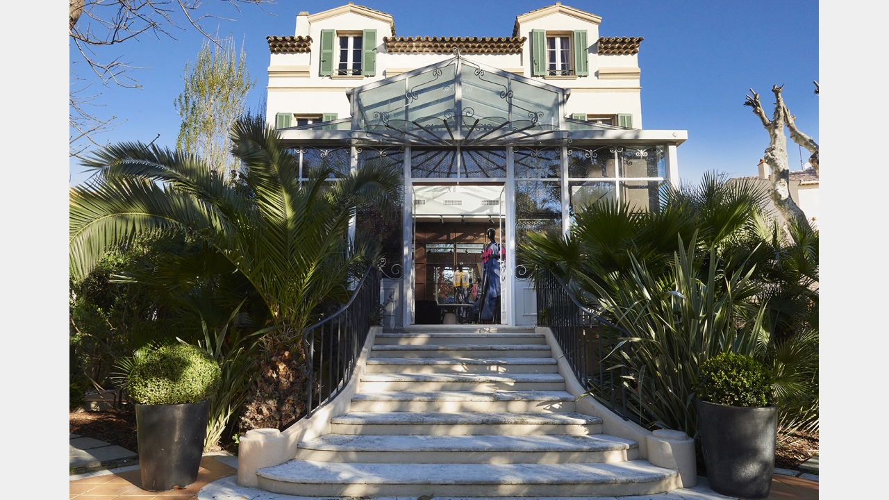 CHANEL IN SAINT-TROPEZ illustration 1