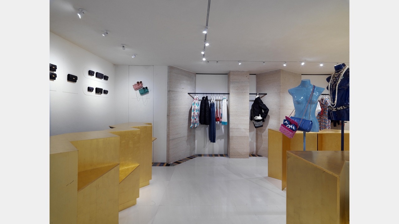 CHANEL IN CAPRI illustration 5