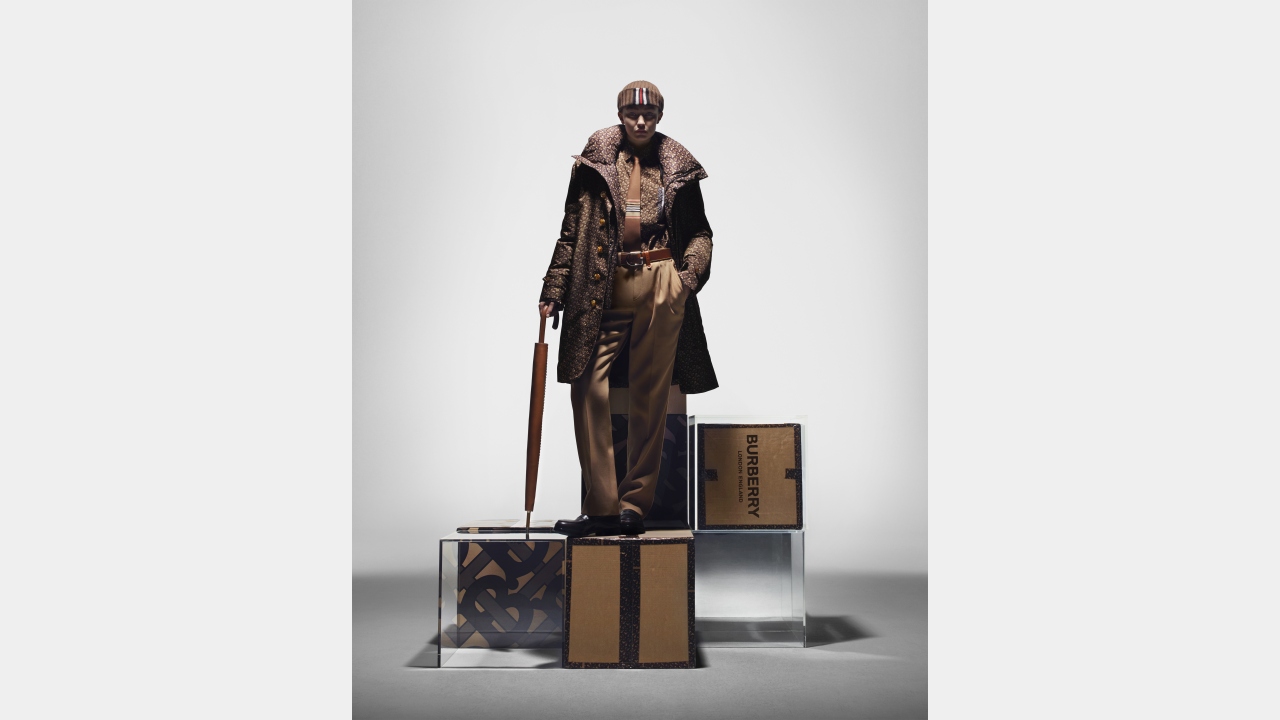 burberry monogram campaign