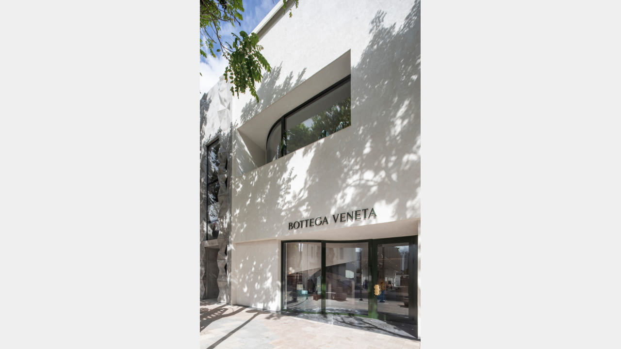 Bottega Veneta introduces in Miami new store concept by Creative Director  Daniel Lee