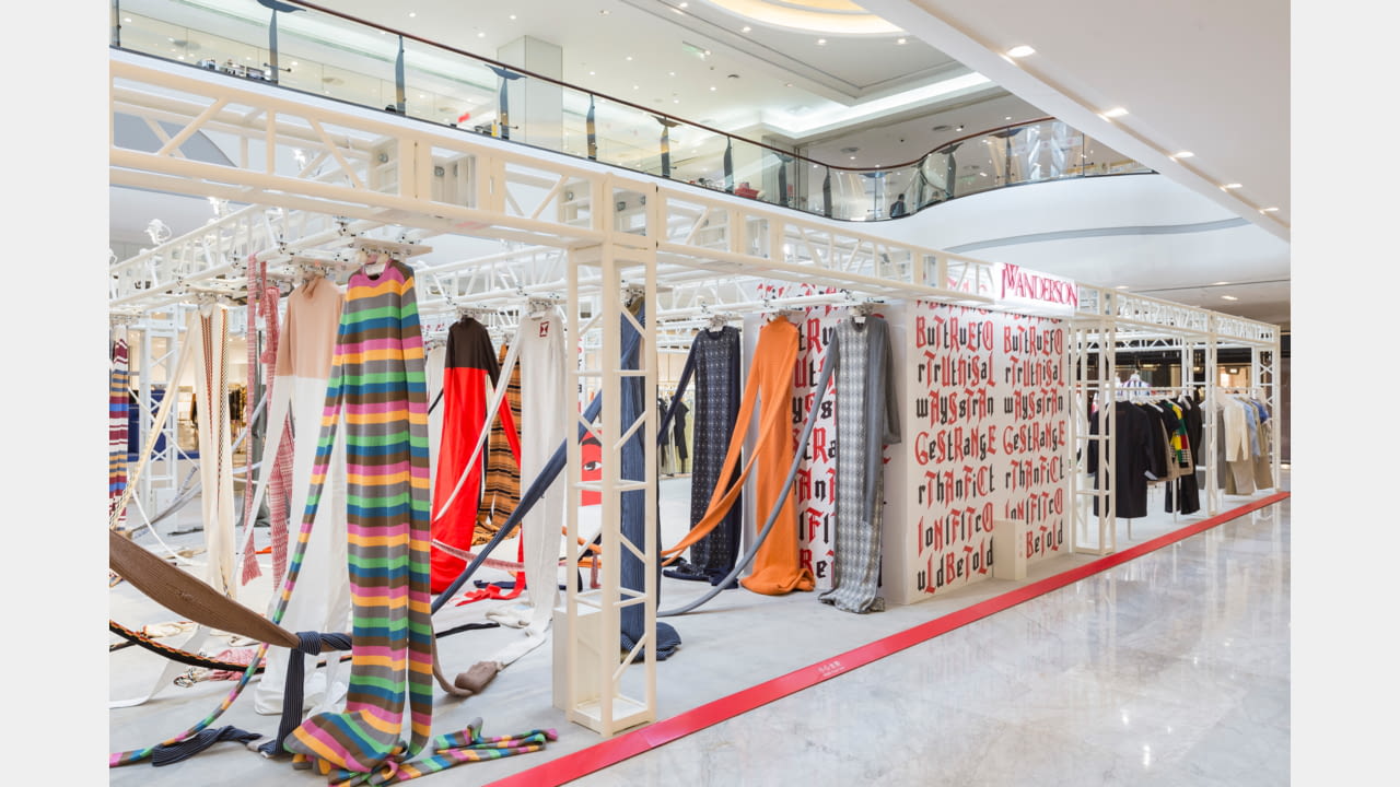 JW ANDERSON OPENS FIRST EXHIBITION AND POP-UP IN CHINA illustration 3