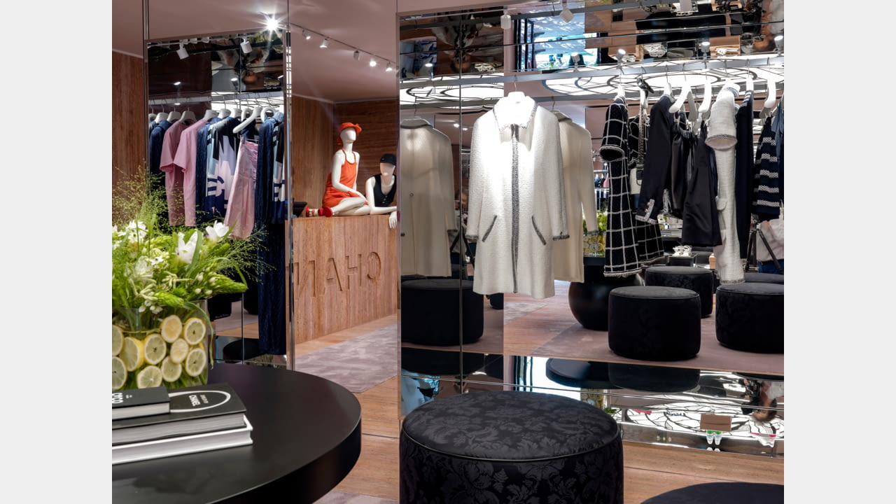 CHANEL IN CAPRI illustration 2