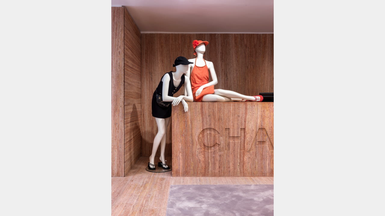 CHANEL IN CAPRI illustration 6