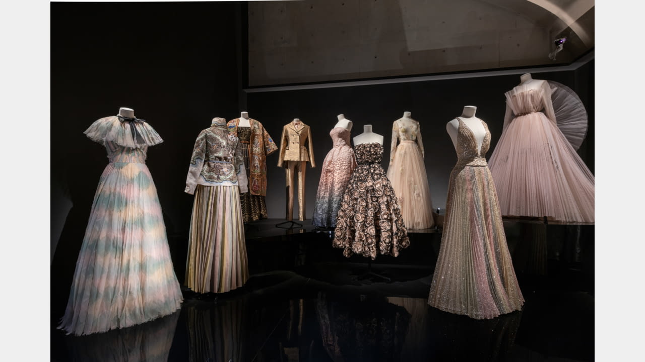 DIOR PRESENTS THE EXHIBITION CHRISTIAN DIOR: DESIGNER OF DREAMS IN SHANGHAI illustration 1