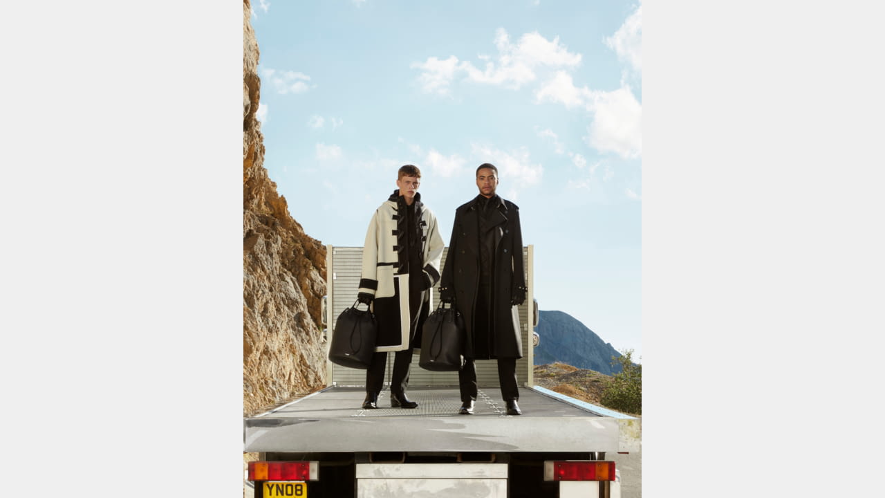 BURBERRY REVEALS ITS AUTUMN/WINTER 2020 CAMPAIGN illustration 6