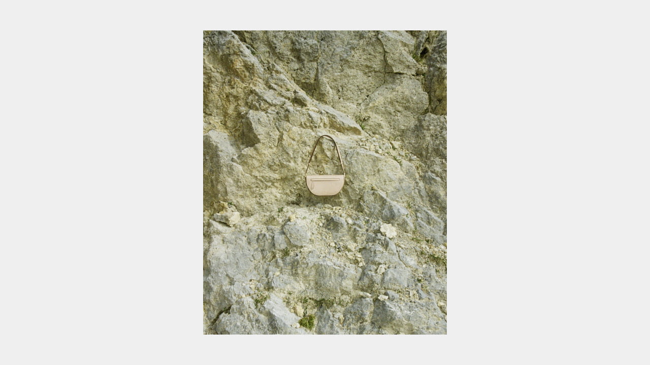 BURBERRY - OLYMPIA BAG AW20 COLLECTION illustration 2