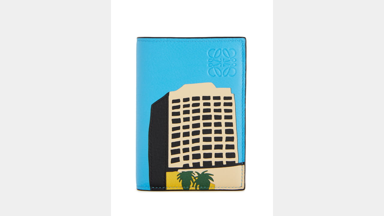 LOEWE PRESENTS A SEASONAL COLLECTION INSPIRED BY AMERICAN ARTIST KEN PRICE illustration 2