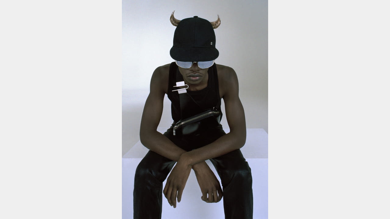 GIVENCHY DEBUTS “TEASER” CAPSULE COLLECTION  BY MATTHEW M. WILLIAMS illustration 5