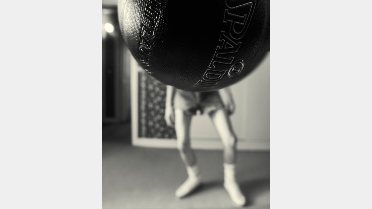 SAINT LAURENT RIVE DROITE THE WINTER GAME illustration 3