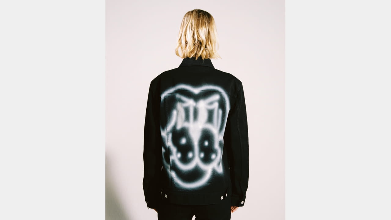 GIVENCHY UNVEILS EXCLUSIVE COLLABORATION WITH  THE GRAPHIC ARTIST CHITO illustration 4