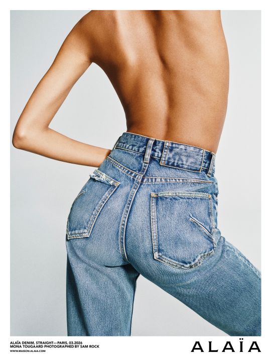 Alaïa Denim - A Study Of The Body illustration 6
