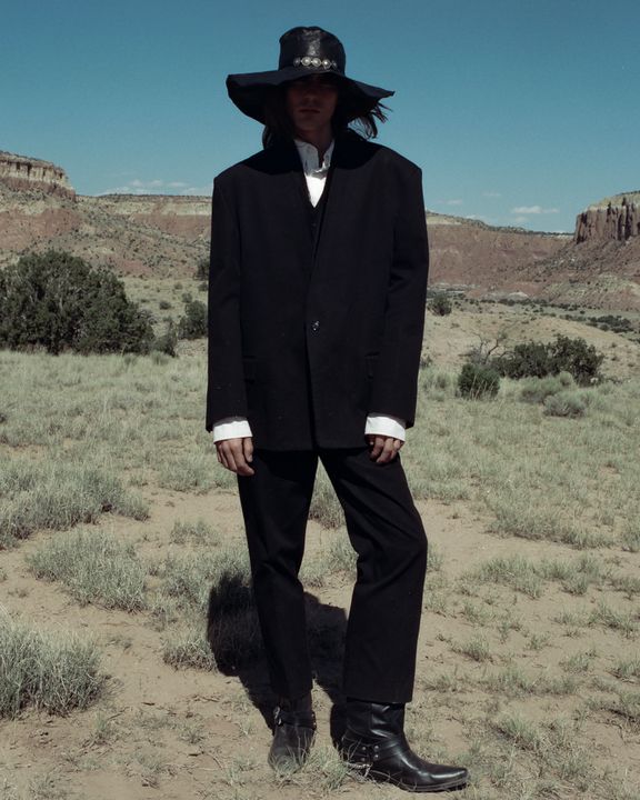 Ann Demeulemeester Unveils A Visual Journey For The AW25 Collection "Road to Never" illustration 3
