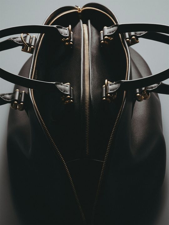 Balenciaga Bolero Bag illustration 1