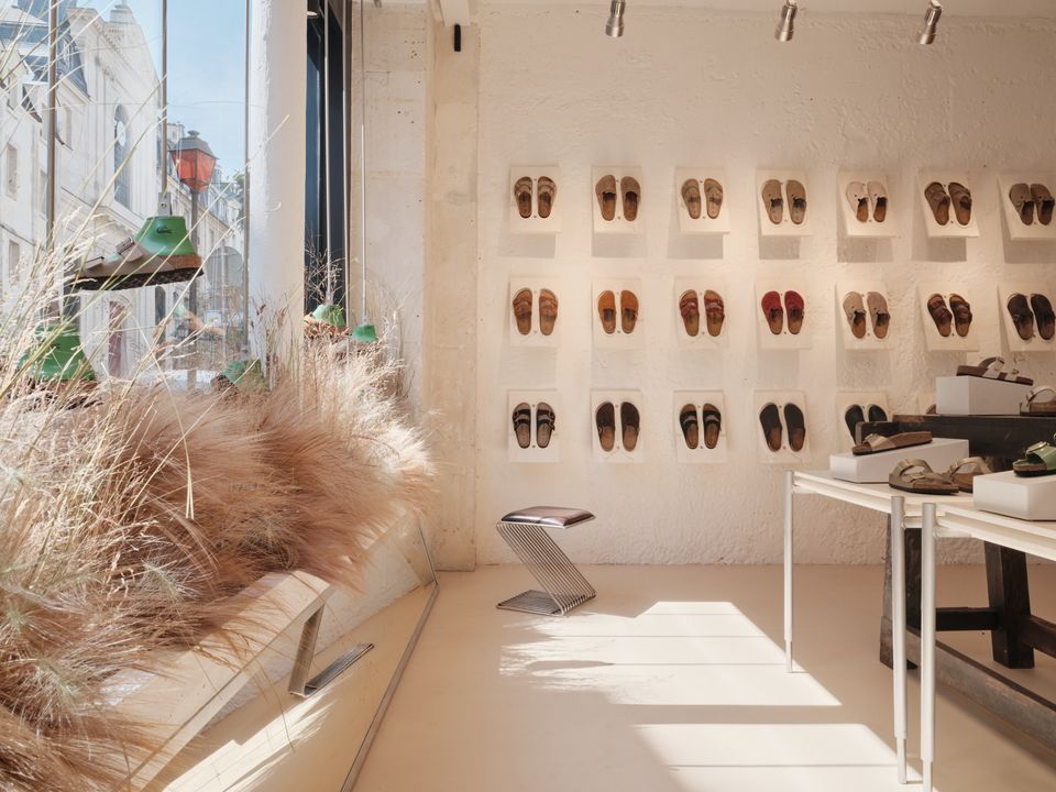 Birkenstock opens its very first own retail store in France illustration 2